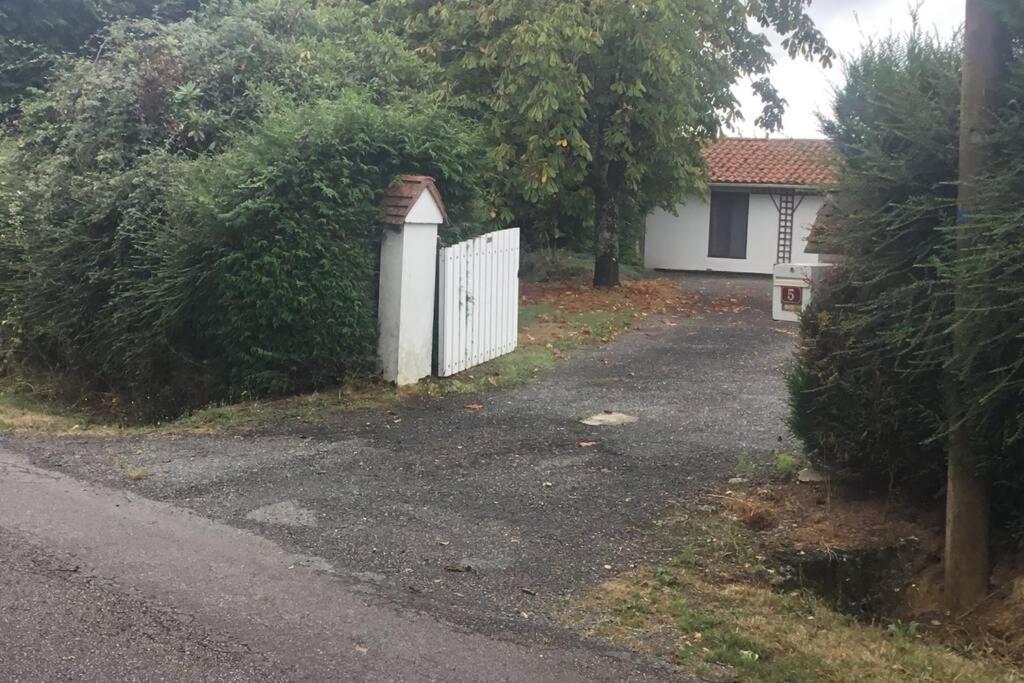 Breesfalt Gite Accomodation Villa Maisonnais-Sur-Tardoire Eksteriør bilde
